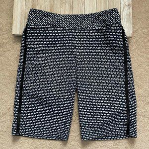 Tail 8 Multicolor Patterned Pull On Golf Shorts Pockets Actual W 27.5 x I 11 1/4